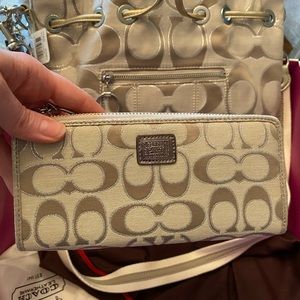 Coach wallet